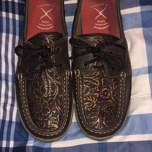 Women’s Twisted X Shoes / Moccasins
